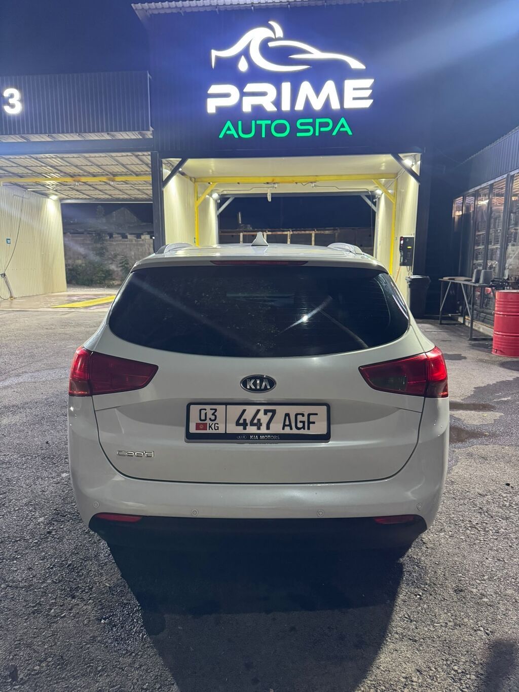 Kia Ceed: 2017 г., 1.6 л, Автомат, Бензин, Универсал — фото 6