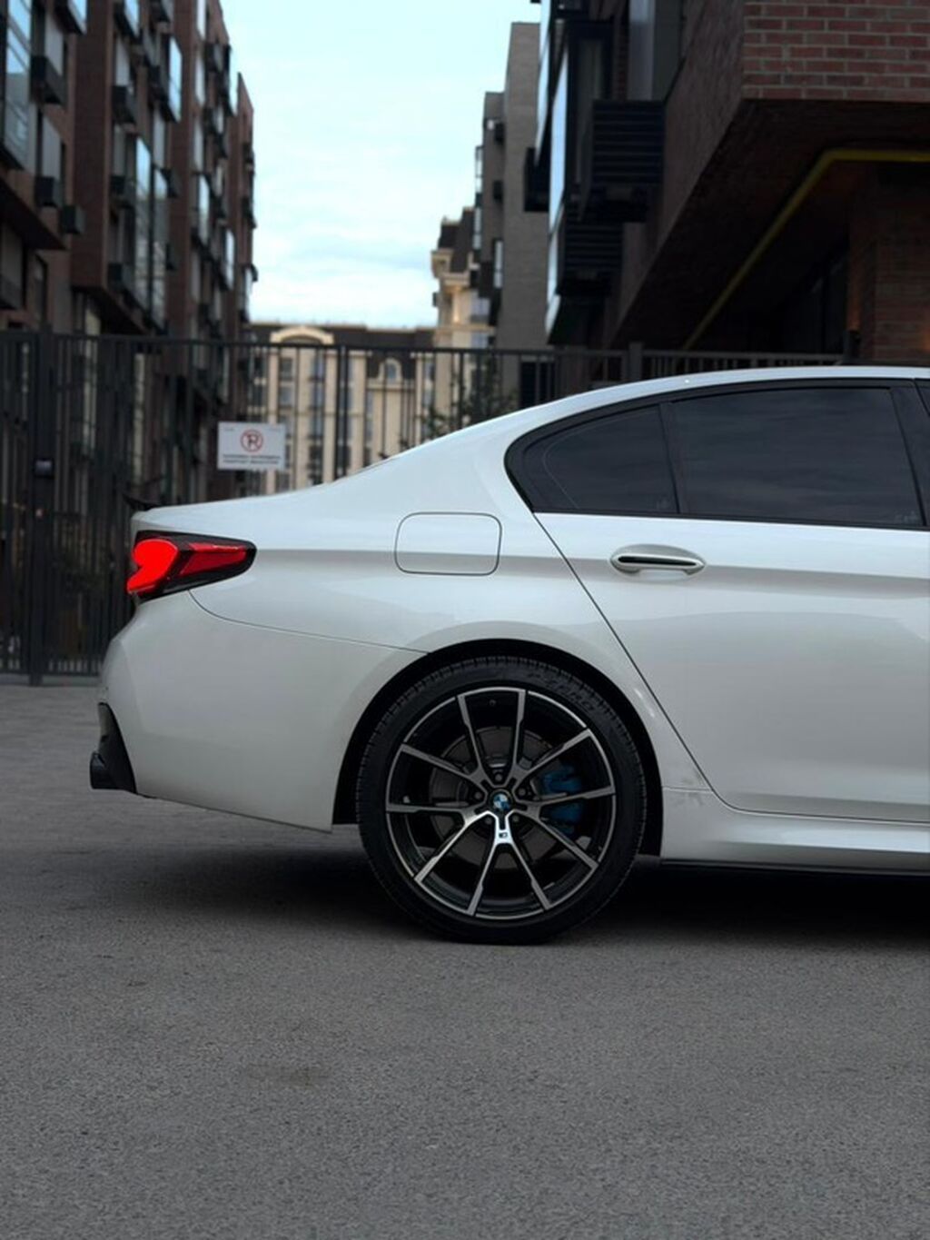 BMW 5 series: 2018 г., 3 л, Бензин, Седан: фото 8