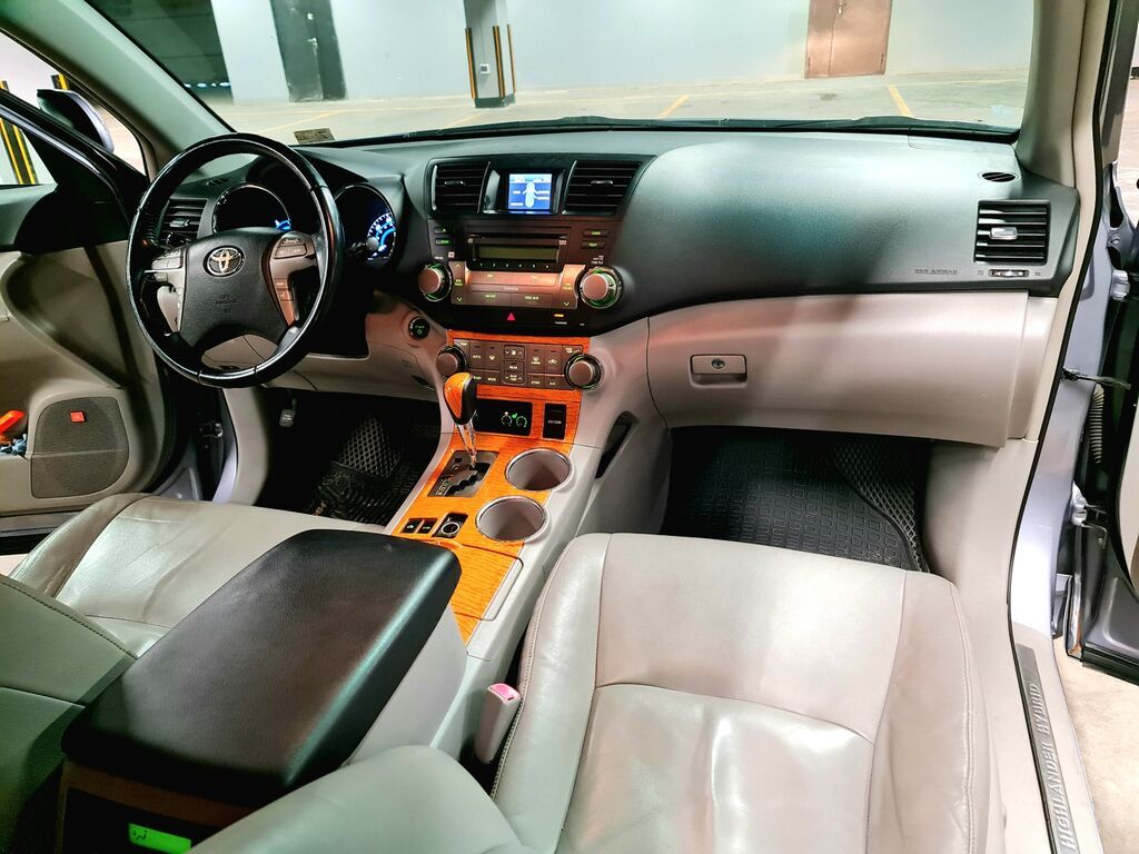 Toyota Highlander: 2010 г., 3.3 л, Автомат, Гибрид, Кроссовер: фото 6