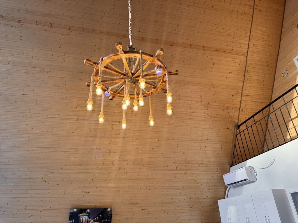 130 kv. m, 3 otaqlı, Su, İşıq, İnternet