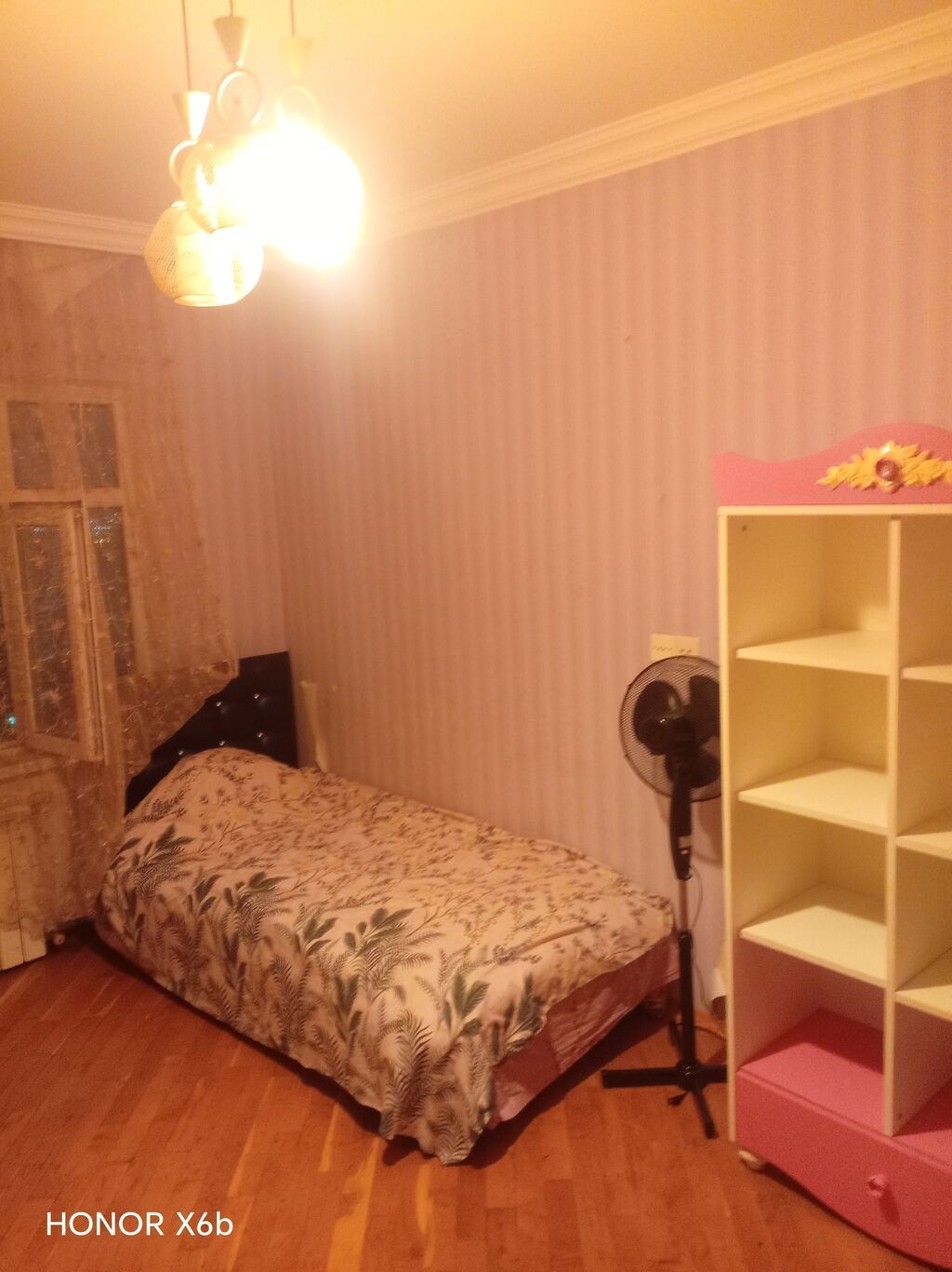 Bakı, Köhnə Günəşli, 3 otaqlı, Köhnə tikili, m. Həzi Aslanov, 75 kv. m