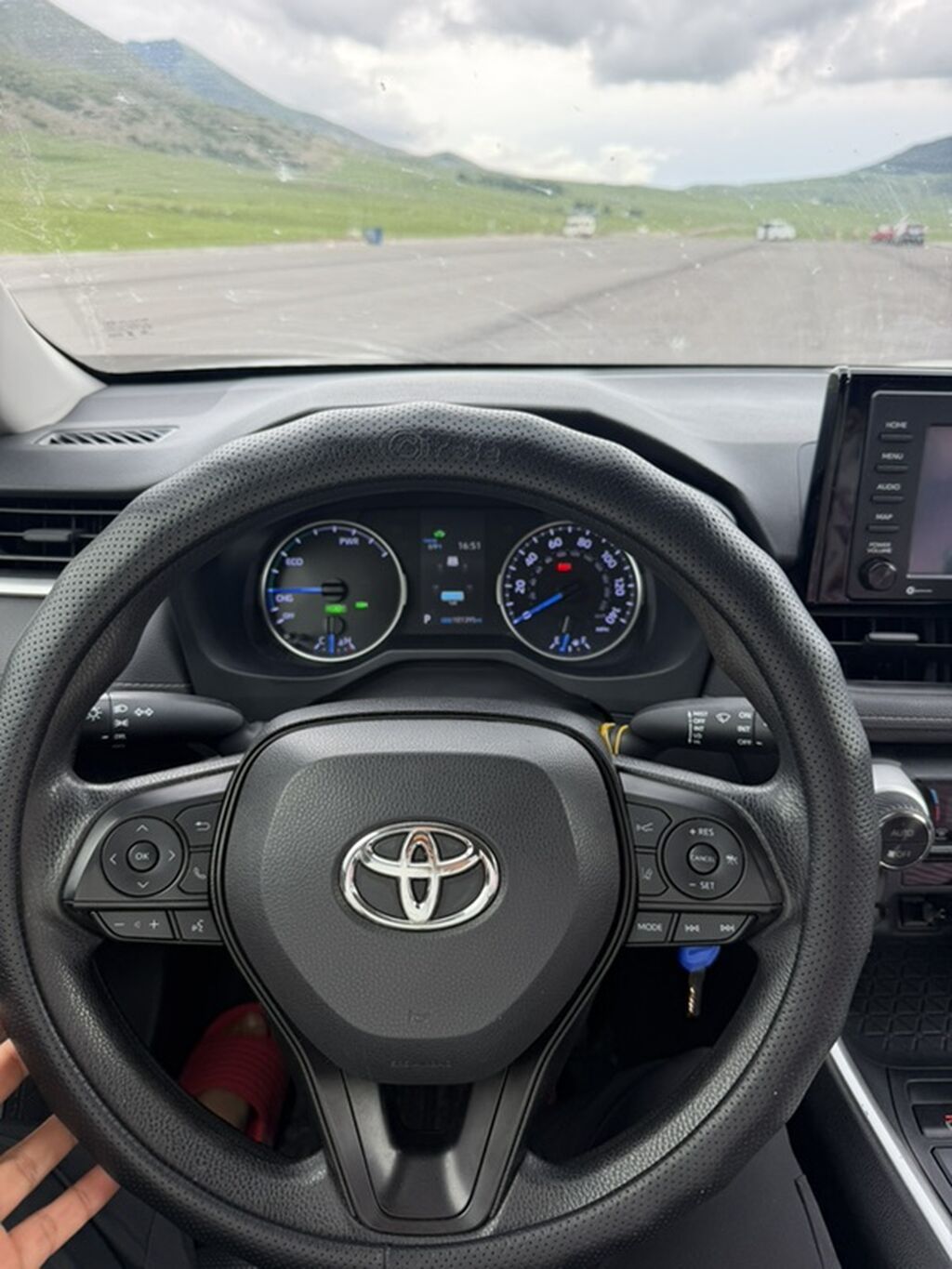 Toyota RAV4: 2020 г., 2.5 л, Автомат, Гибрид, Кроссовер: фото 6