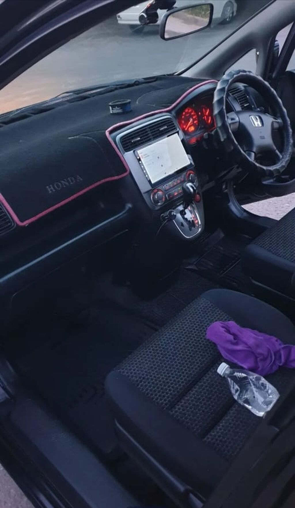 Honda Stream: 2004 г., 2 л, Вариатор, Бензин, Минивэн: фото 7