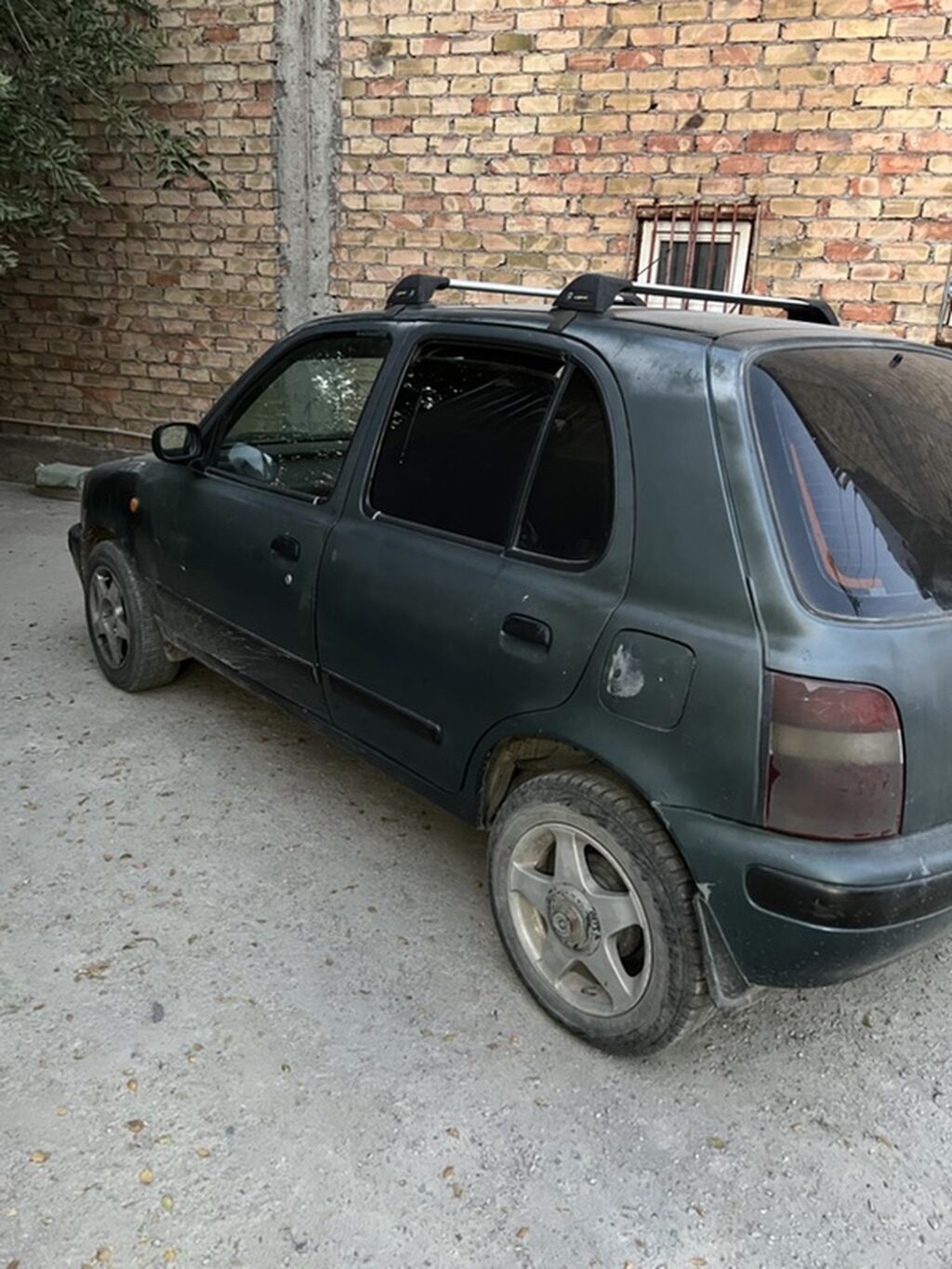 Nissan Micra: 1999 г., 1 л, Автомат, Бензин, Хэтчбэк: фото 2