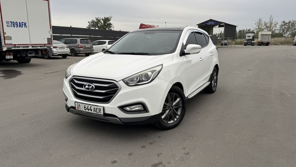Hyundai Tucson: 2013 г., 2 л, Автомат, Дизель, Кроссовер: фото 1