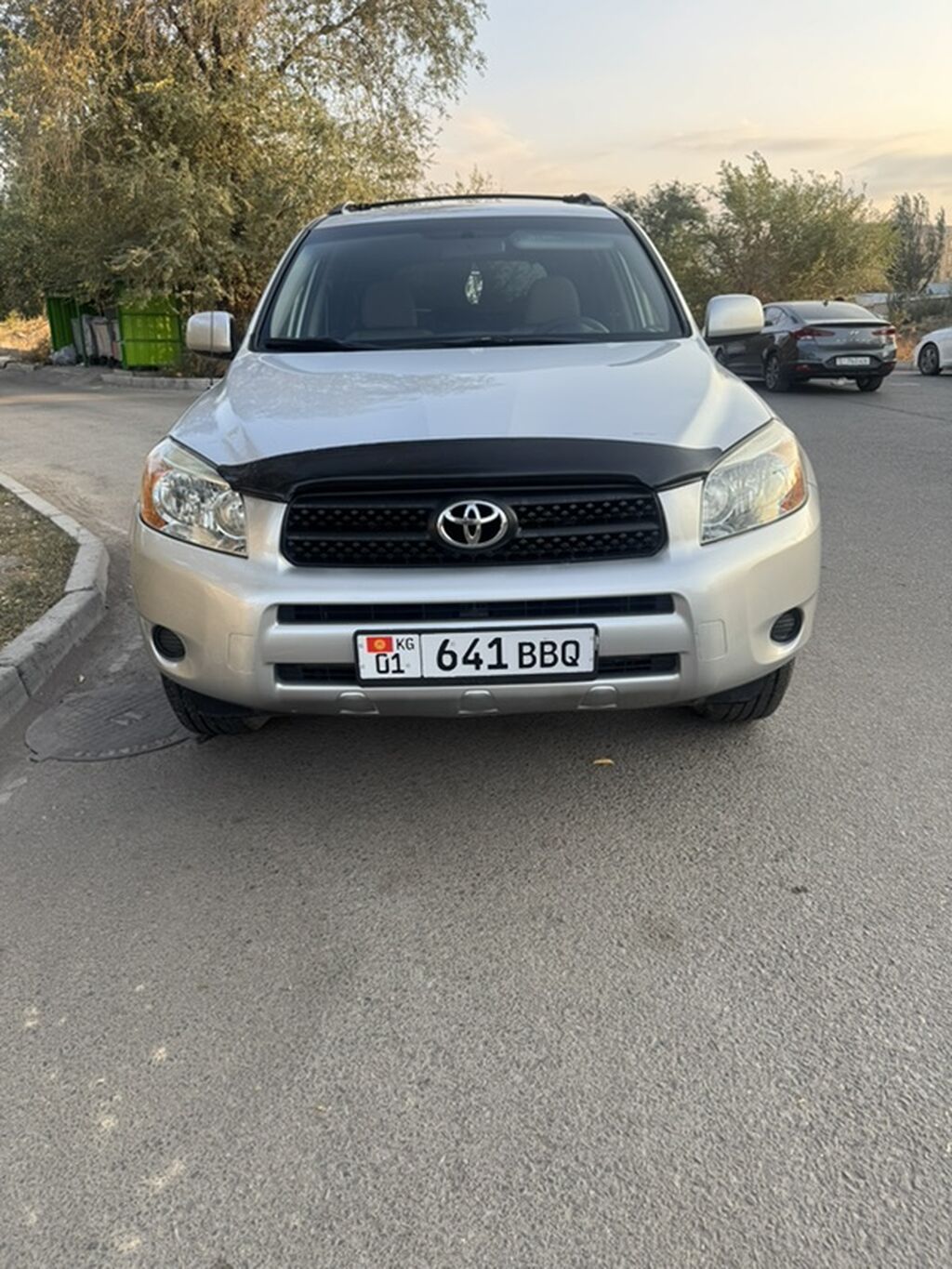 Toyota RAV4: 2008 г., 2.4 л, Автомат, Бензин, Кроссовер: фото 2