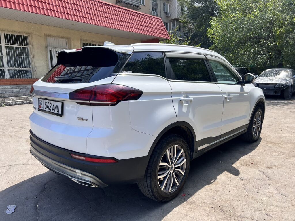 Geely Boyue: 2020 г., 1.8 л, Автомат, Бензин, Кроссовер: фото 3