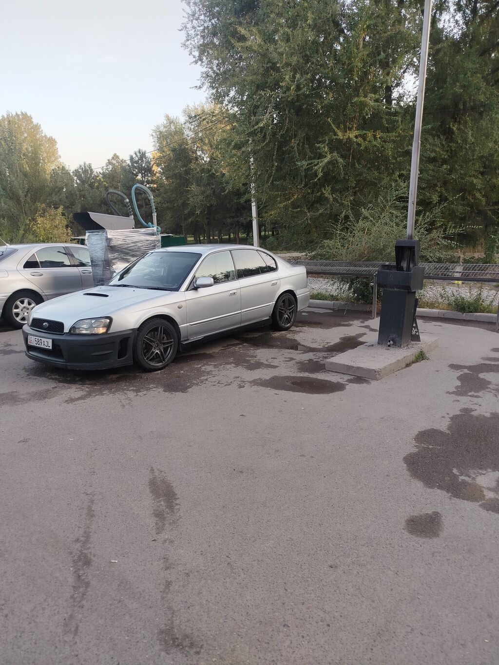 Subaru Legacy: 2001 г., 2 л, Автомат, Бензин, Седан: фото 2