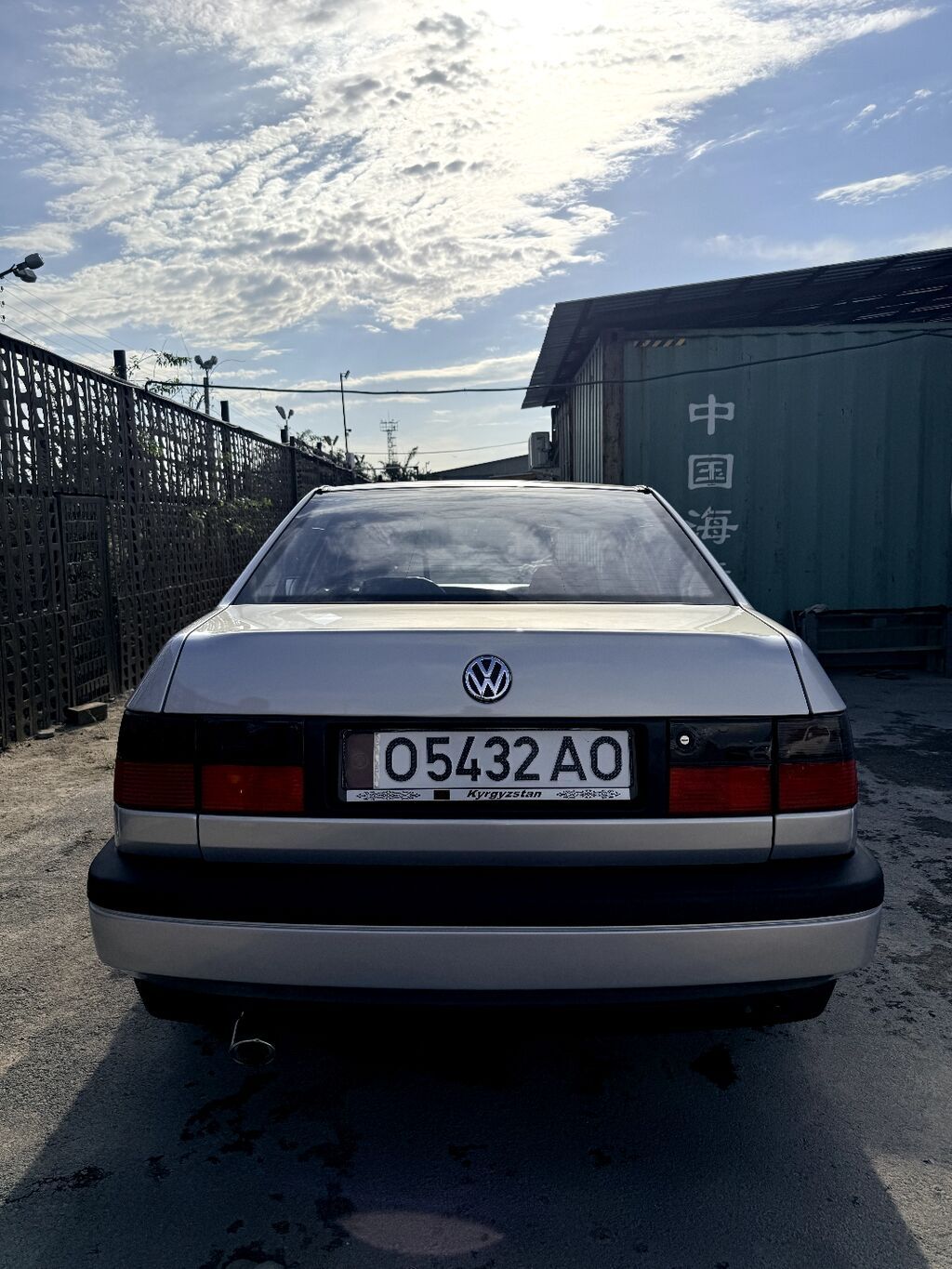 Volkswagen Vento: 1997 г., 1.8 л, Механика, Бензин, Седан: фото 5