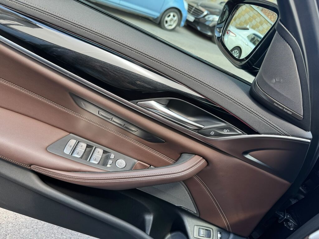 BMW 5 series: 2021 г., 2 л, Гибрид, Седан: фото 7