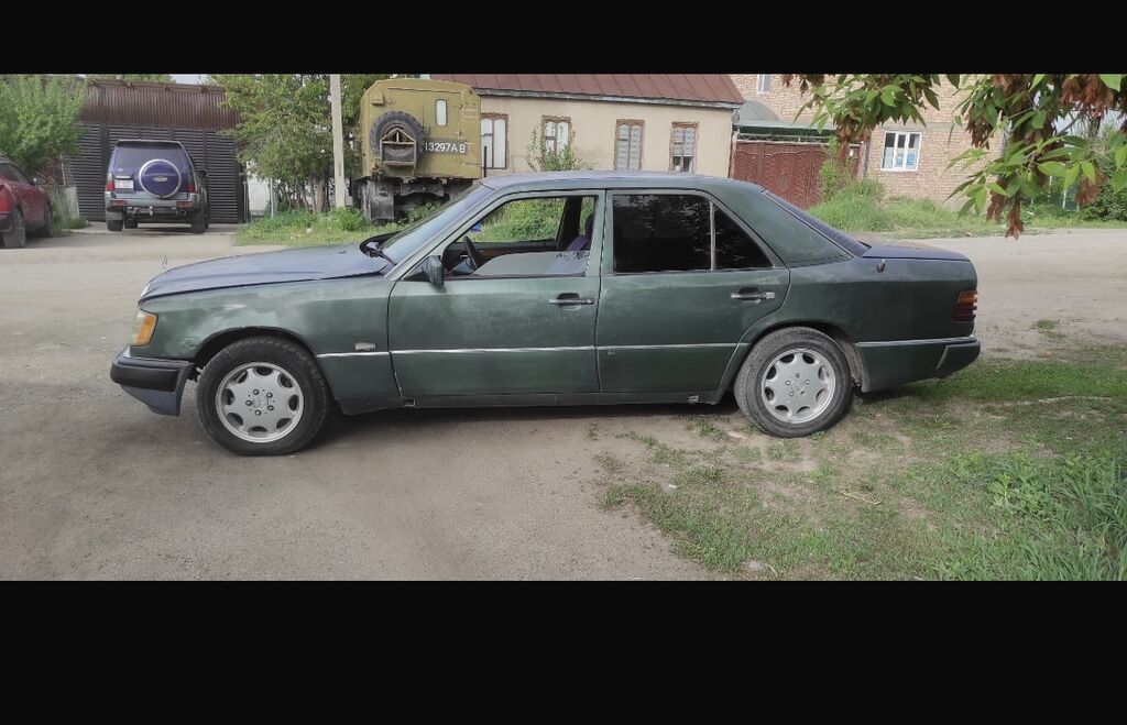 Mercedes-Benz W124: 1991 г., 2.3 л, Бензин, Седан: фото 4