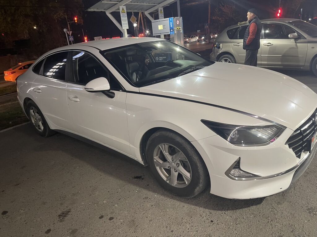 Hyundai Sonata: 2019 г., 2 л, Автомат, Бензин, Седан: фото 4