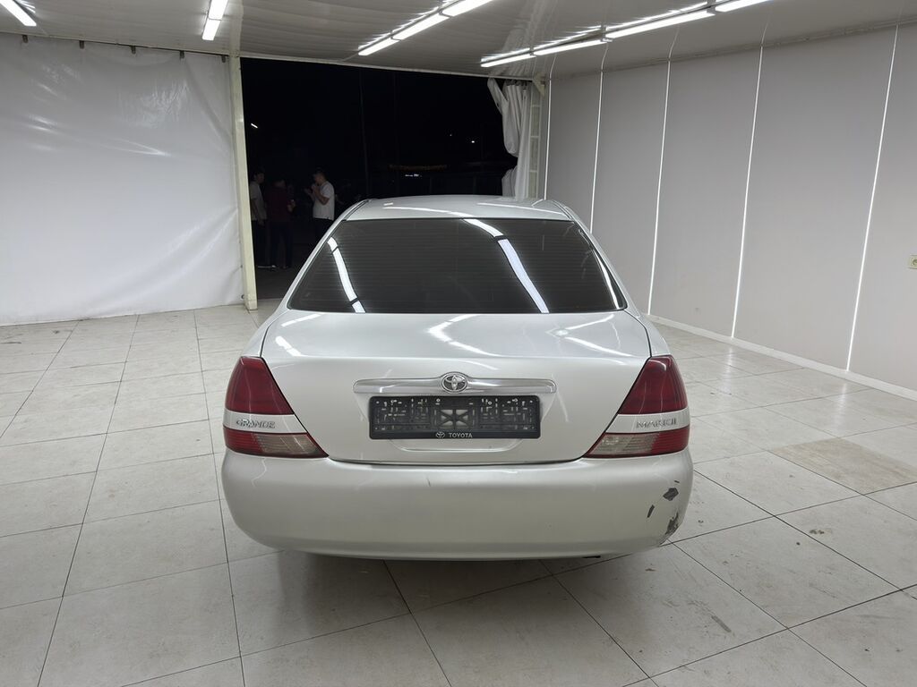 Toyota Mark II: 2002 г., 2 л, Автомат, Газ, Седан: фото 3
