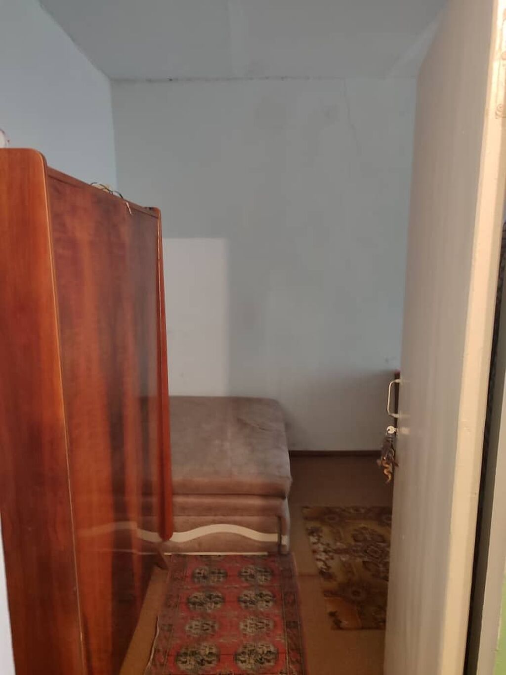 1 комната, 28 м², Индивидуалка, 1 этаж, Старый ремонт: фото 5