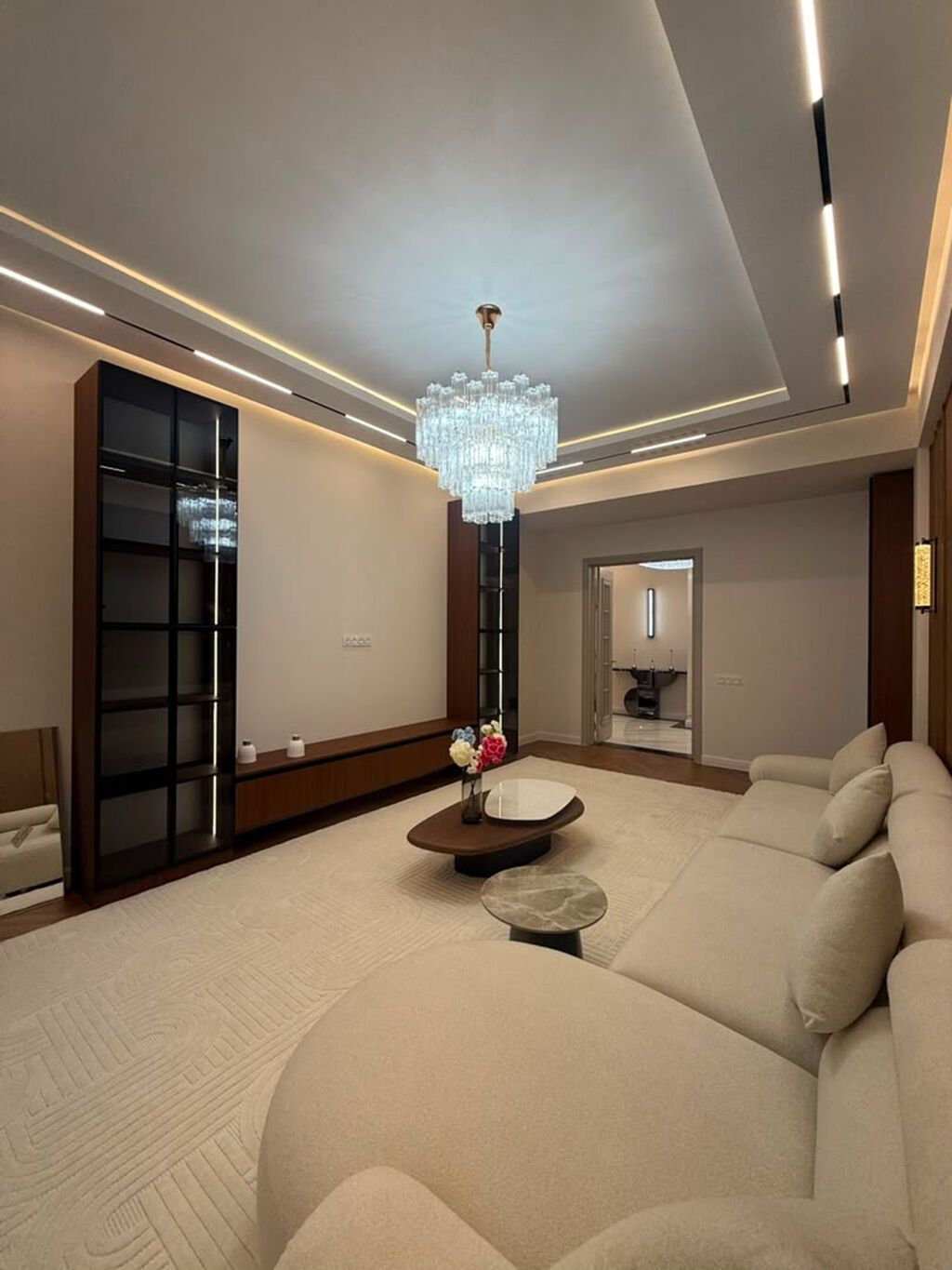 2 комнаты, 80 м², Асанбай мкр Элитка, 11 этаж, Евроремонт: фото 2