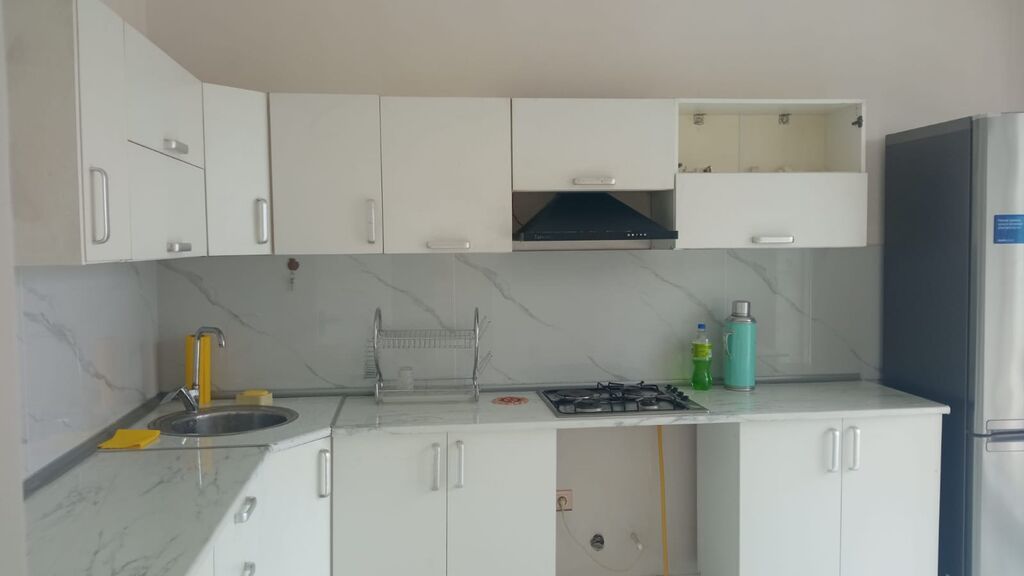 3 otaqlı, 110 kv. m, Kredit yoxdur, Yeni təmirli