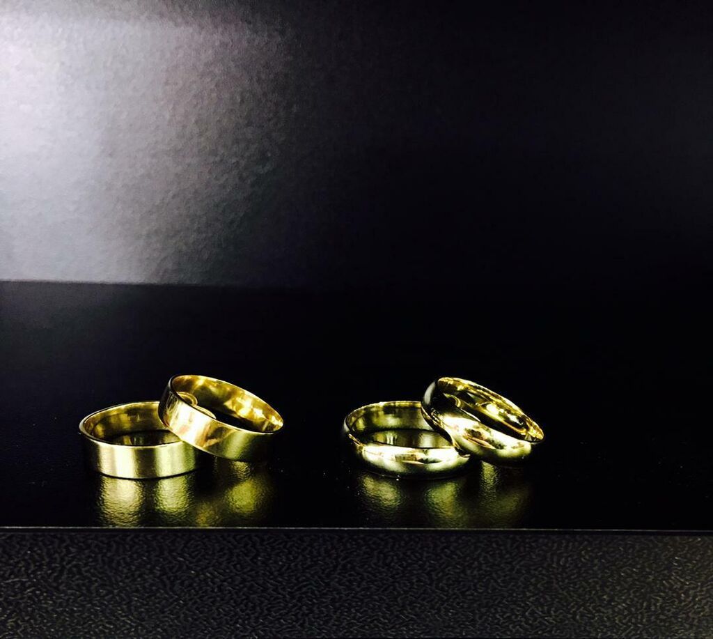 Обручальные кольцы Италия Серебро напыление жёлтое: 2500 KGS Кольца ...