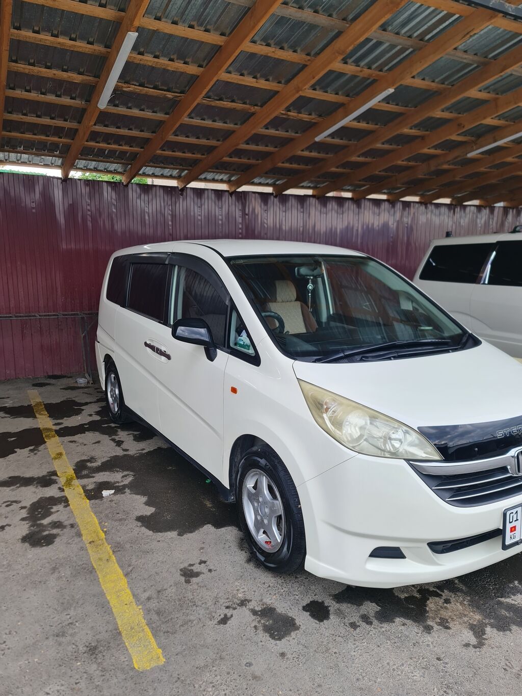 Honda Stepwgn: 2006 г., 2 л, Автомат, Бензин, Минивэн: фото 2