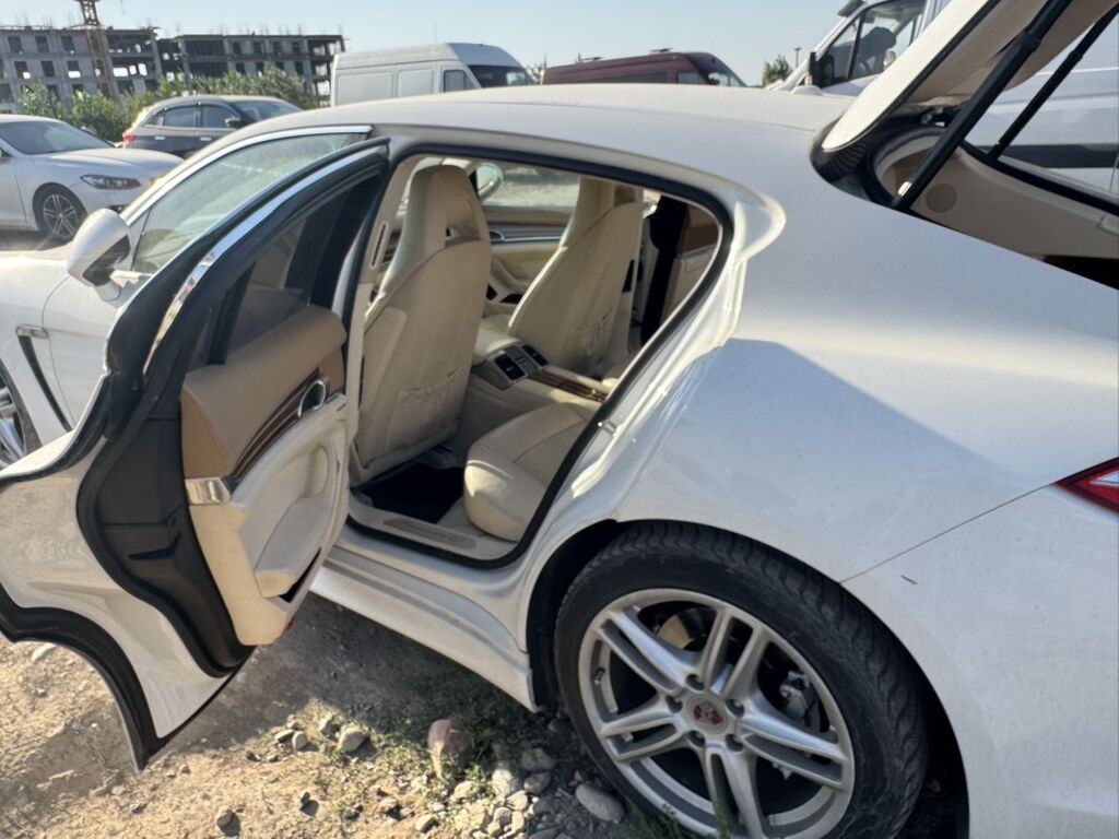 Porsche Panamera S: 2011 г., 4.8 л, Автомат, Бензин, Лифтбек: фото 4