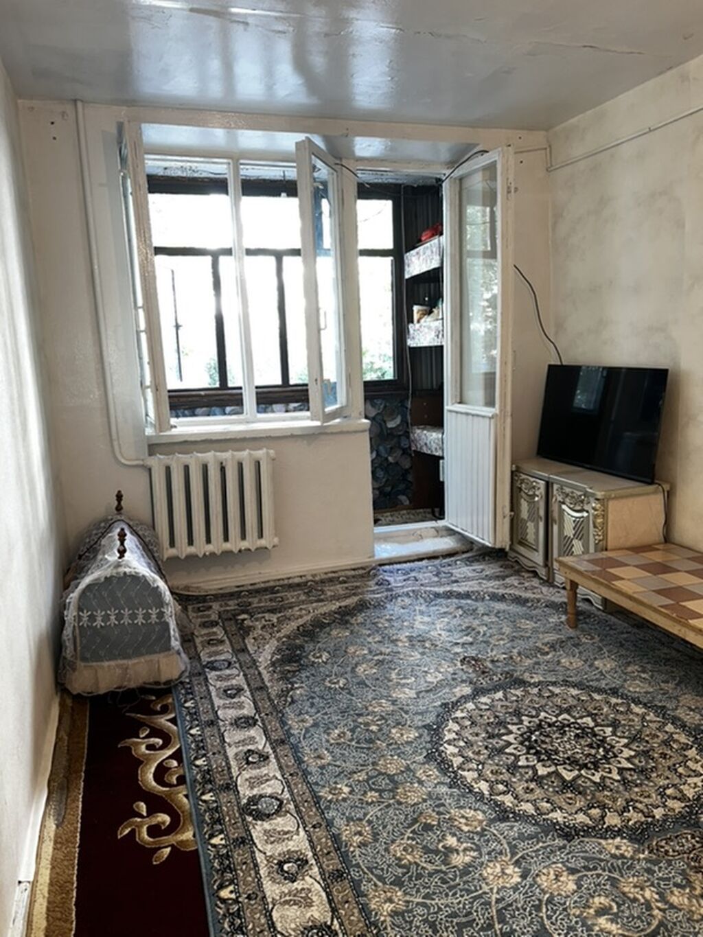 1 комната, 15 м², Ошский мкр., Общежитие, 2 этаж: фото 1