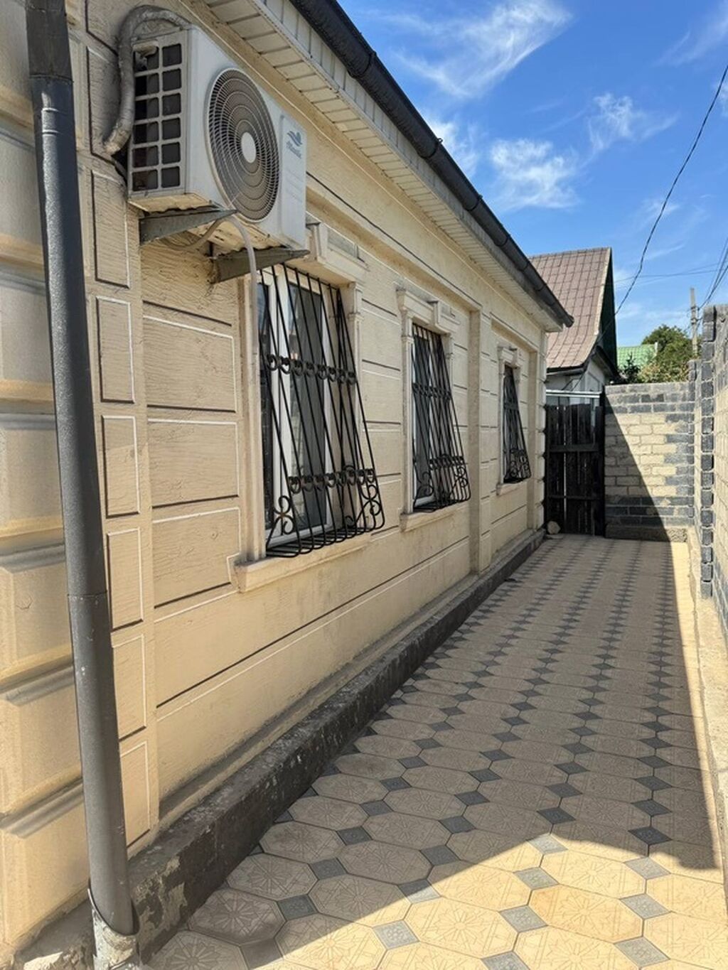 Продается два дома на одном участке,современным интерьером для большой: фото 1