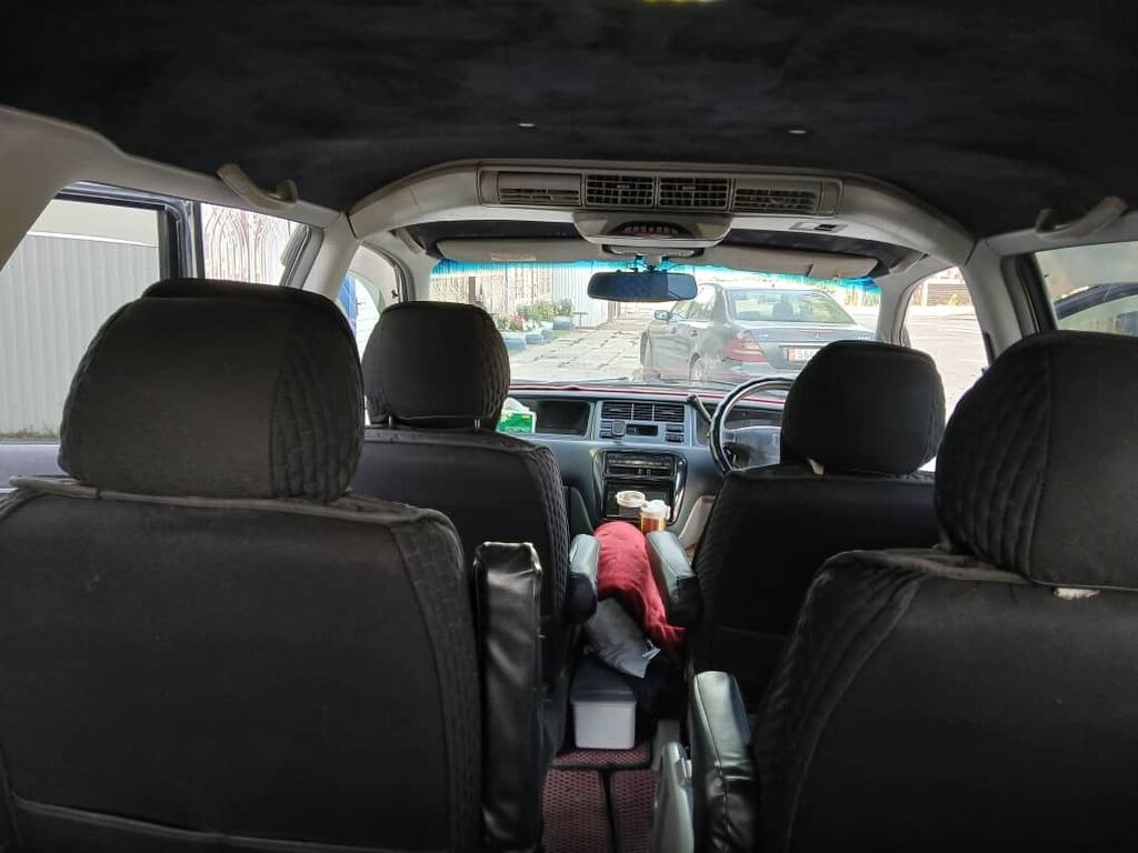 Honda Odyssey: 1998 г., 2.3 л, Автомат, Газ, Минивэн: фото 4