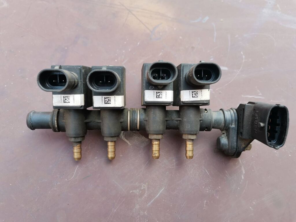 Dizne za sekvent auto gas (4 2000 RSD Auto delovi Ruma ᐈ lalafo.rs