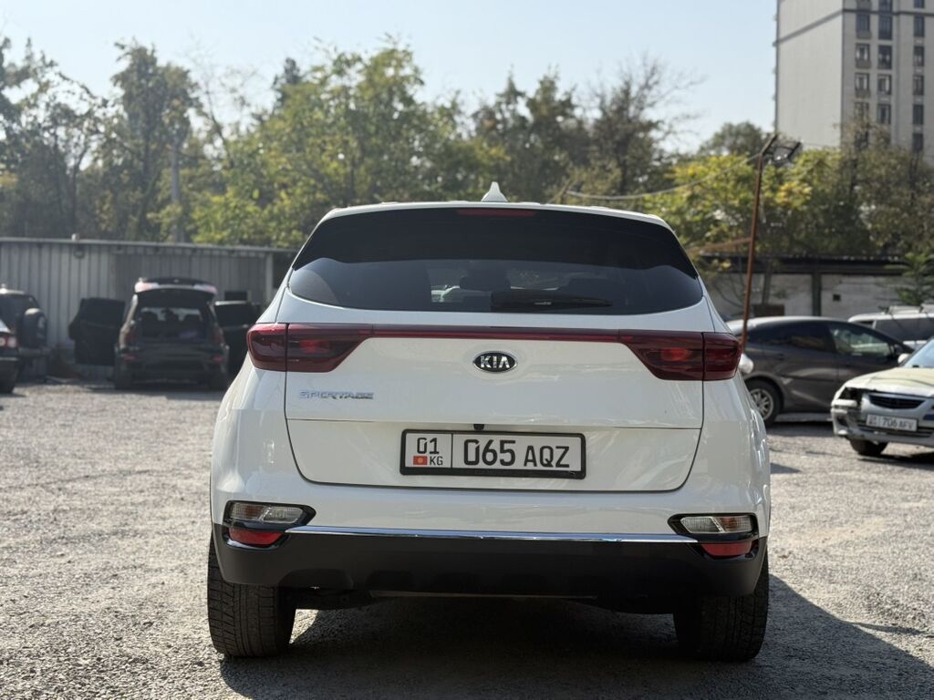 Kia Sportage: 2020 г., 2.4 л, Бензин, Кроссовер: фото 3
