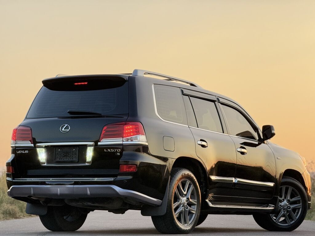 Lexus LX: 2008 г., 5.7 л, Автомат, Газ, Внедорожник: фото 5