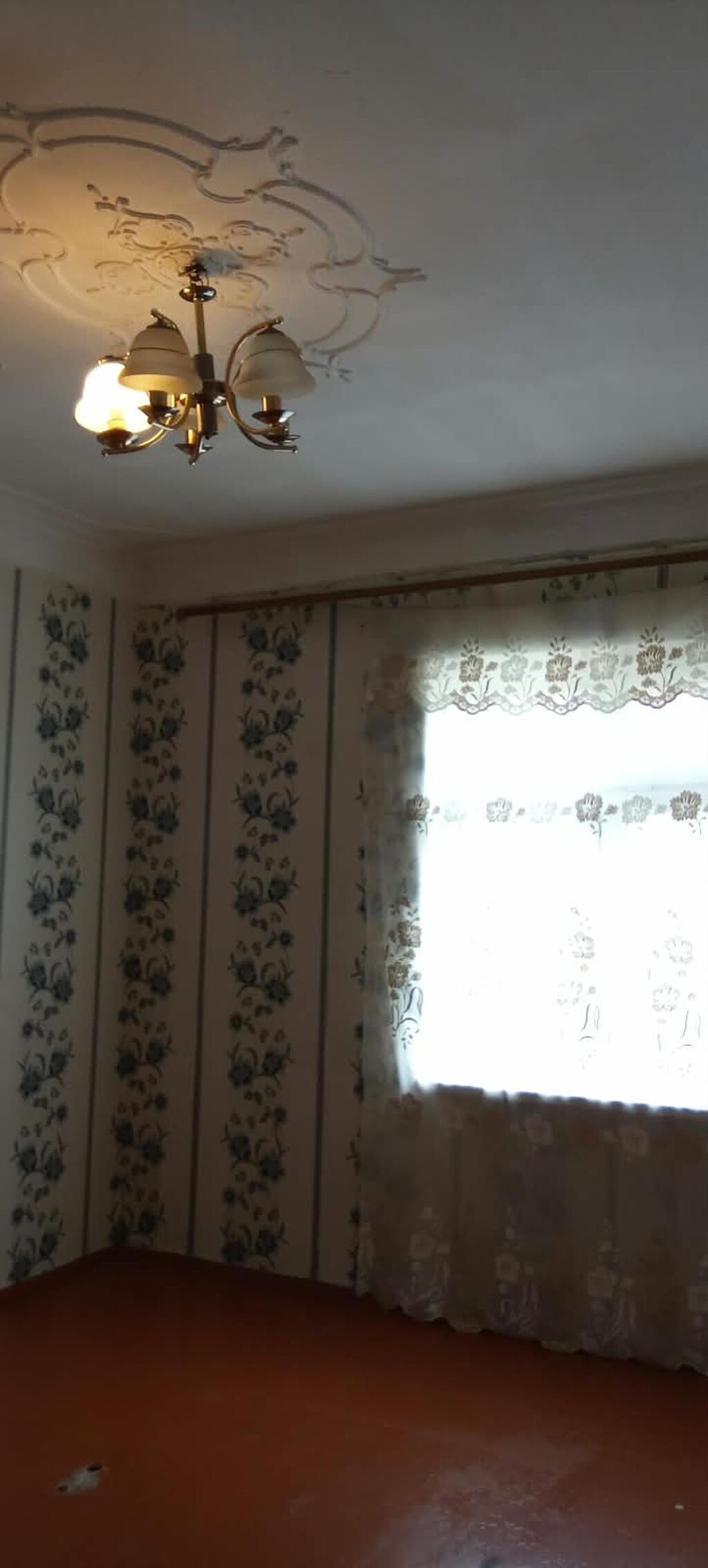 Kirayə verilir ailəyə. Real maraqlananlar əlaqə saxlasın, razılaşarıq
