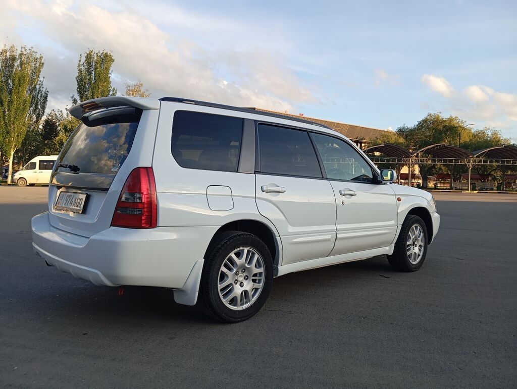 Subaru Forester: 2002 г., 0.2 л, Автомат, Универсал: фото 4