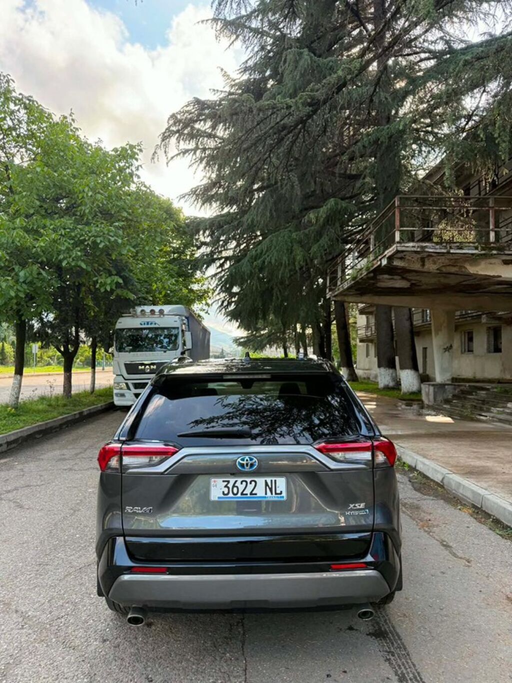 Toyota RAV4: 2021 г., 2.5 л, Вариатор, Гибрид, Кроссовер: фото 3