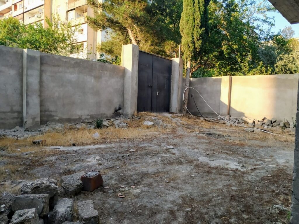 Əhmədlidə 4 otaqlı həyət evi satılır, 250 m², 300 000 AZN, şəkil 2 / 8