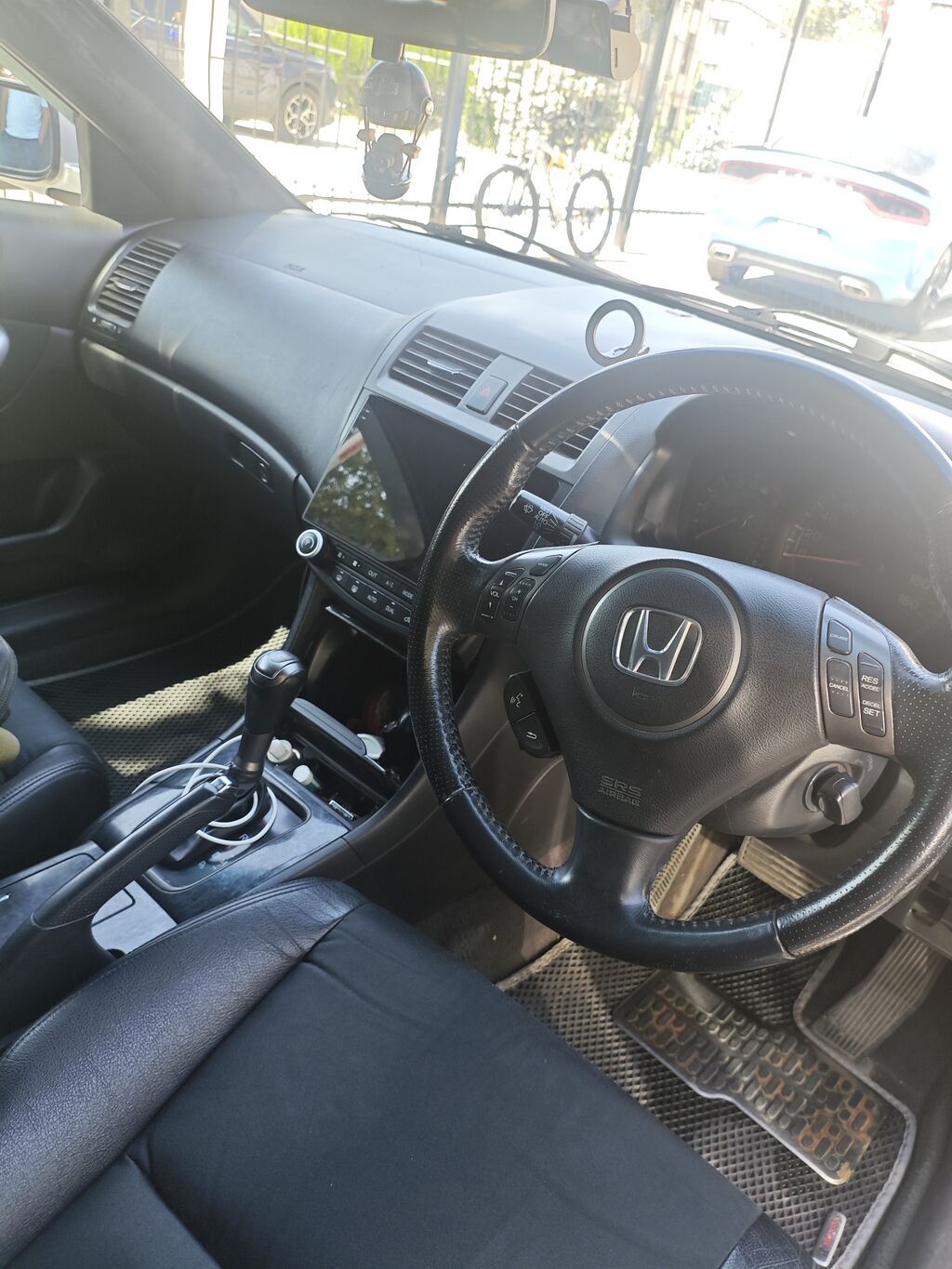 Honda Accord: 2003 г., 2 л, Автомат, Бензин, Седан: фото 7