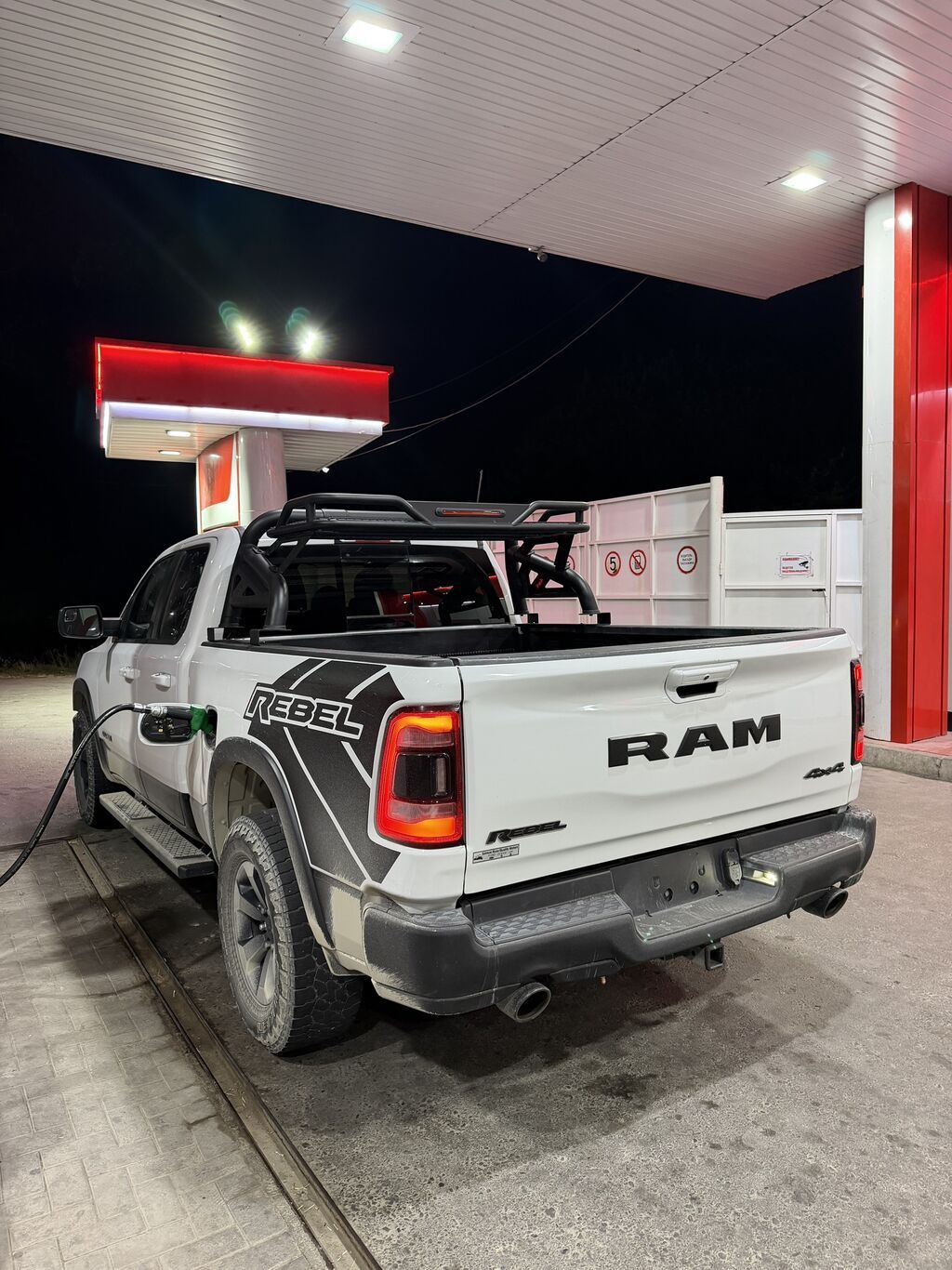 Dodge Ram 1500: 2020 г., 5.7 л, Автомат, Бензин: фото 3
