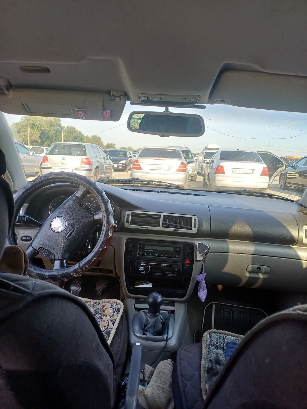 Volkswagen Passat: 2002 г., 2 л, Механика, Бензин, Универсал: фото 8