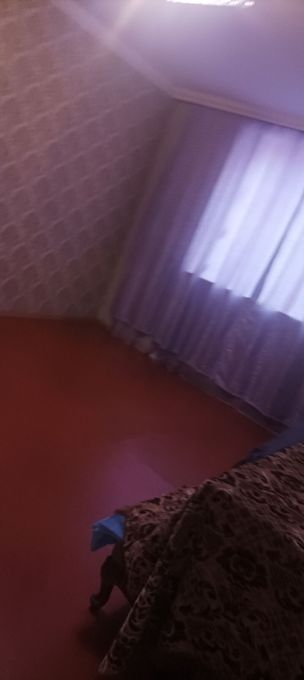 3 otaqlı, 100 kv. m, Orta təmir