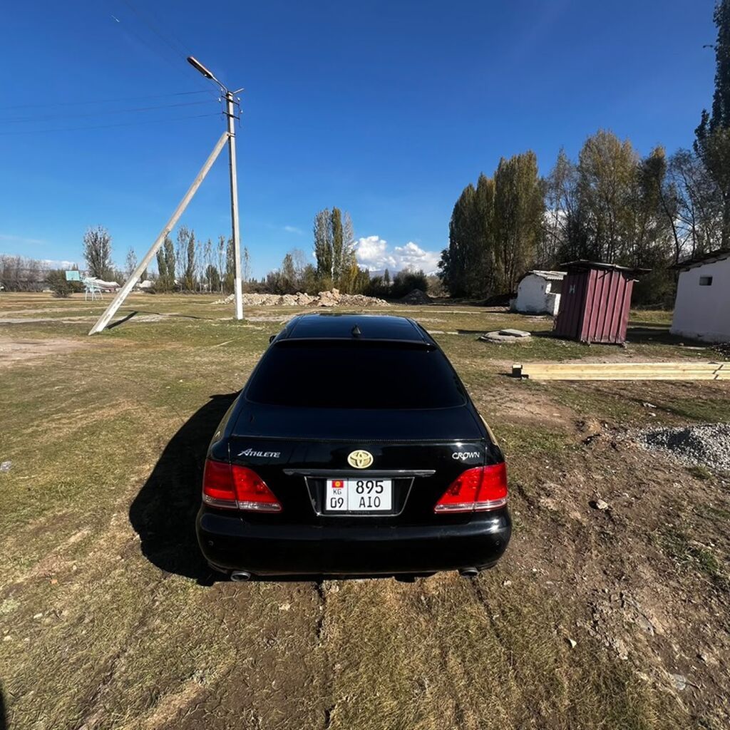 Toyota Crown: 2004 г., 3 л, Автомат, Бензин, Седан: фото 5