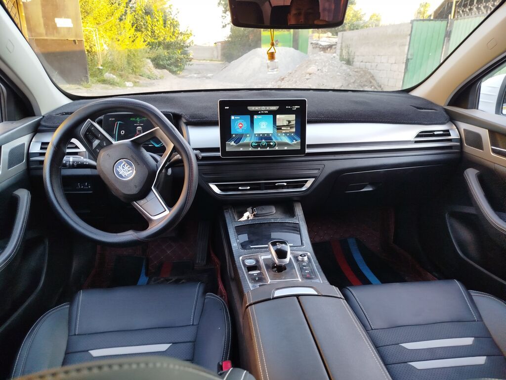 BYD Qin L: 2021 г., 0.1 л, Автомат, Электромобиль, Седан: фото 2