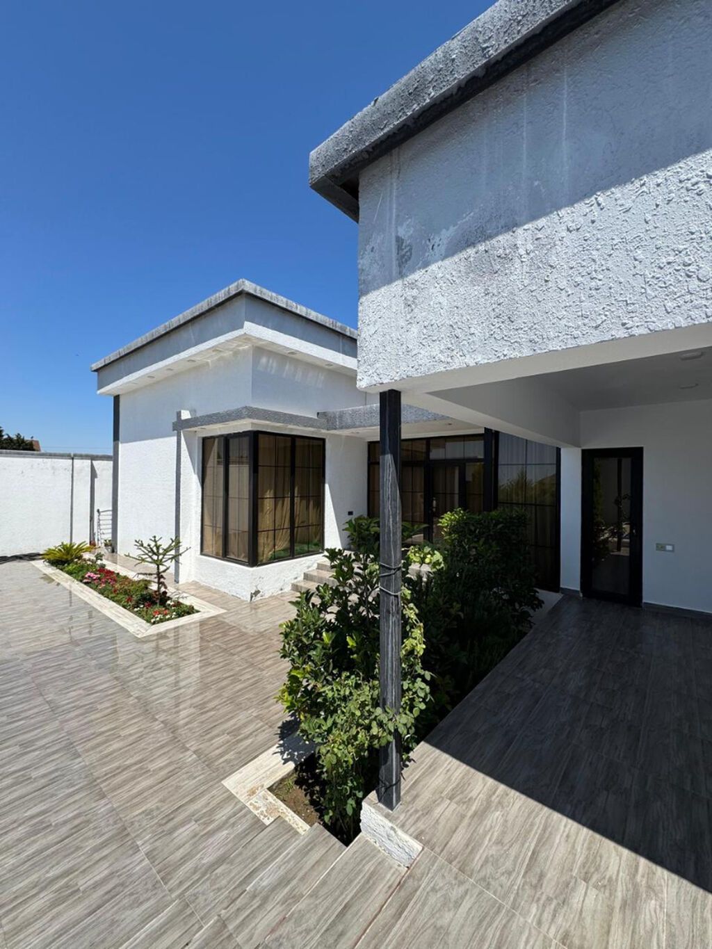 Şüvəlan qəs. 4 otaqlı, 170 kv. m, Kredit yoxdur, Yeni təmirli