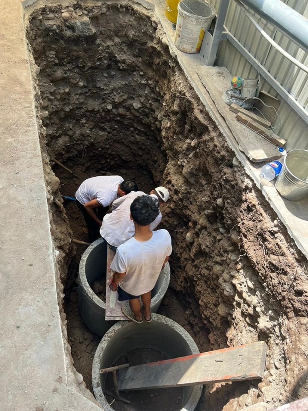 КОПАЕМ КОЛОДЦЫ КАНАЛИЗАЦИИ ЯМЫ ДРЕНАЖ СЕПТИКИ ТРАНШЕИ СКВАЖИНИ: фото 3