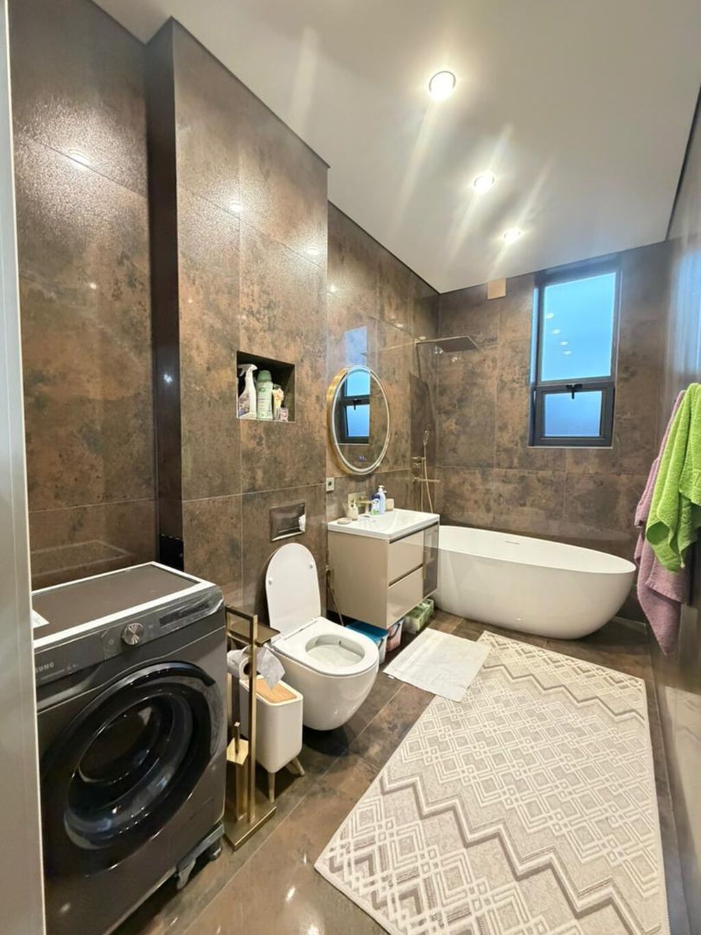 ЭКСКЛЮЗИВНЫЙ ДОМ ПРЕМИУМ-КЛАССА — 300 м² КОМФОРТА И УЮТА Просторный: фото 7
