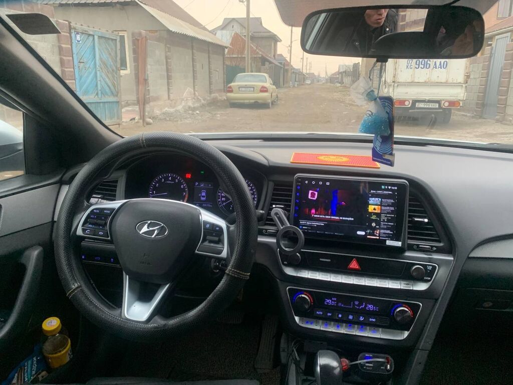 Hyundai Sonata: 2019 г., 2 л, Автомат, Газ, Седан: фото 6