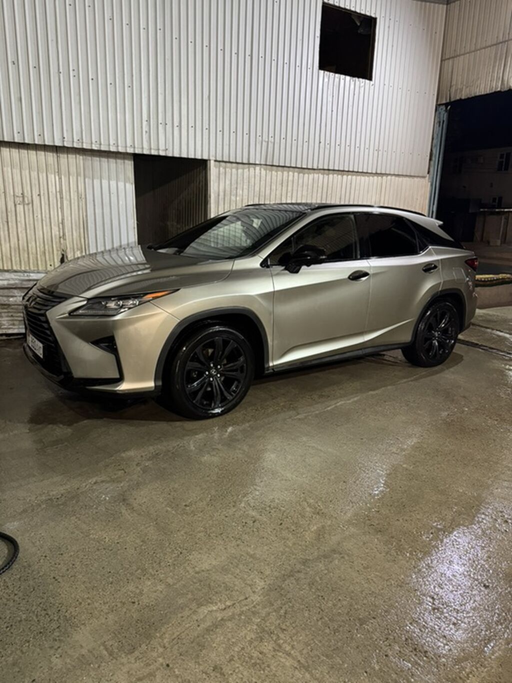 Lexus RX: 2017 г., Автомат, Кроссовер: фото 2
