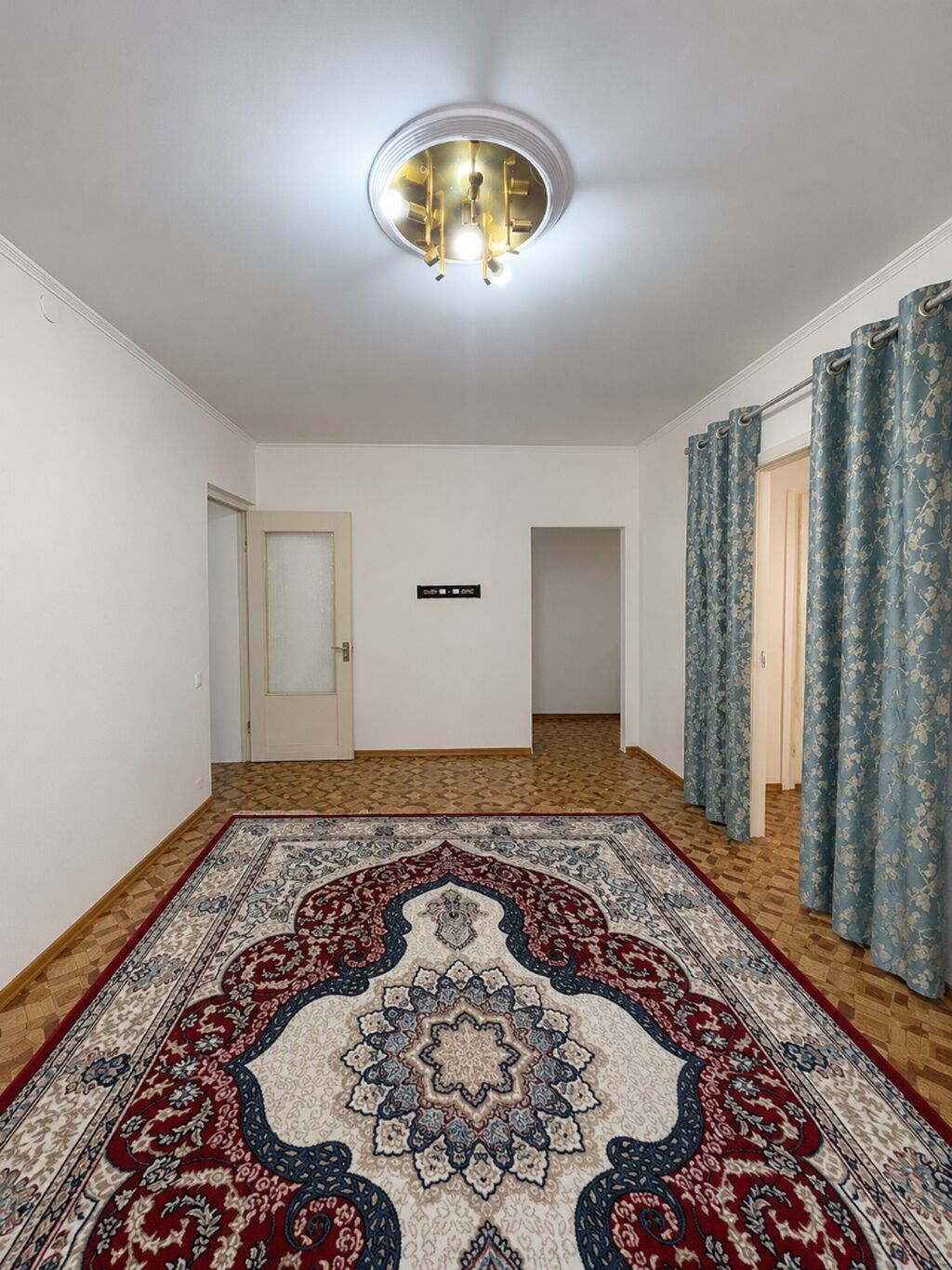 2 комнаты, 46 м², Кок-Жар мкр 104 серия, 1 этаж, Старый ремонт: фото 1