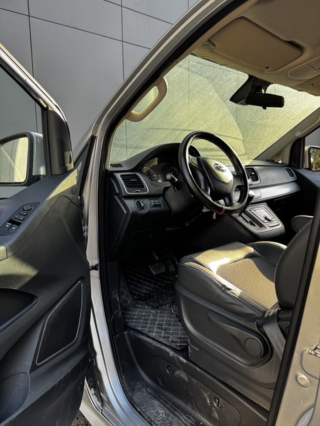 JAC Refine: 2019 г., Автомат, Бензин, Минивэн: фото 3