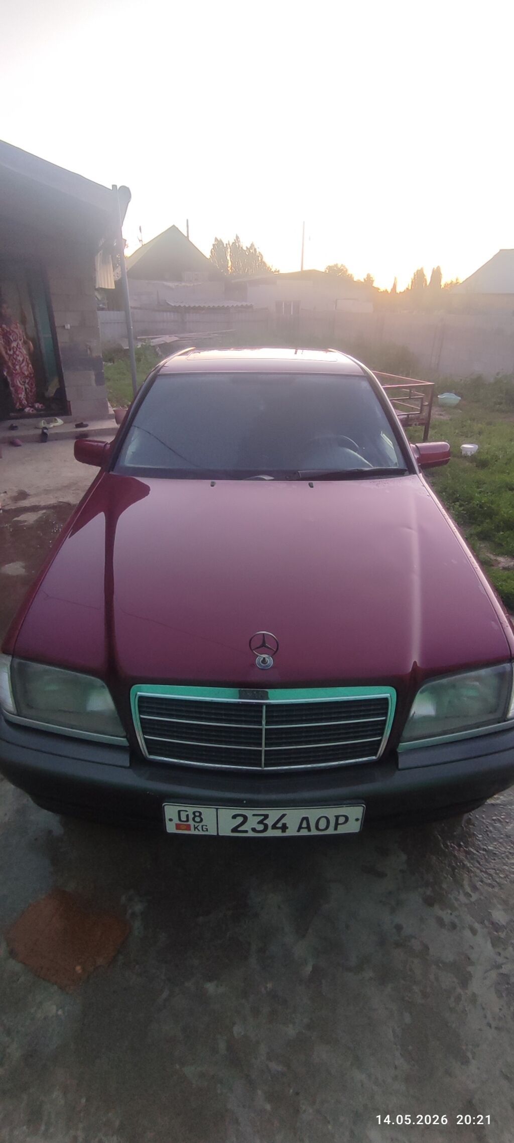 Mercedes-Benz C-Class: 1993 г., Механика, Седан: фото 7