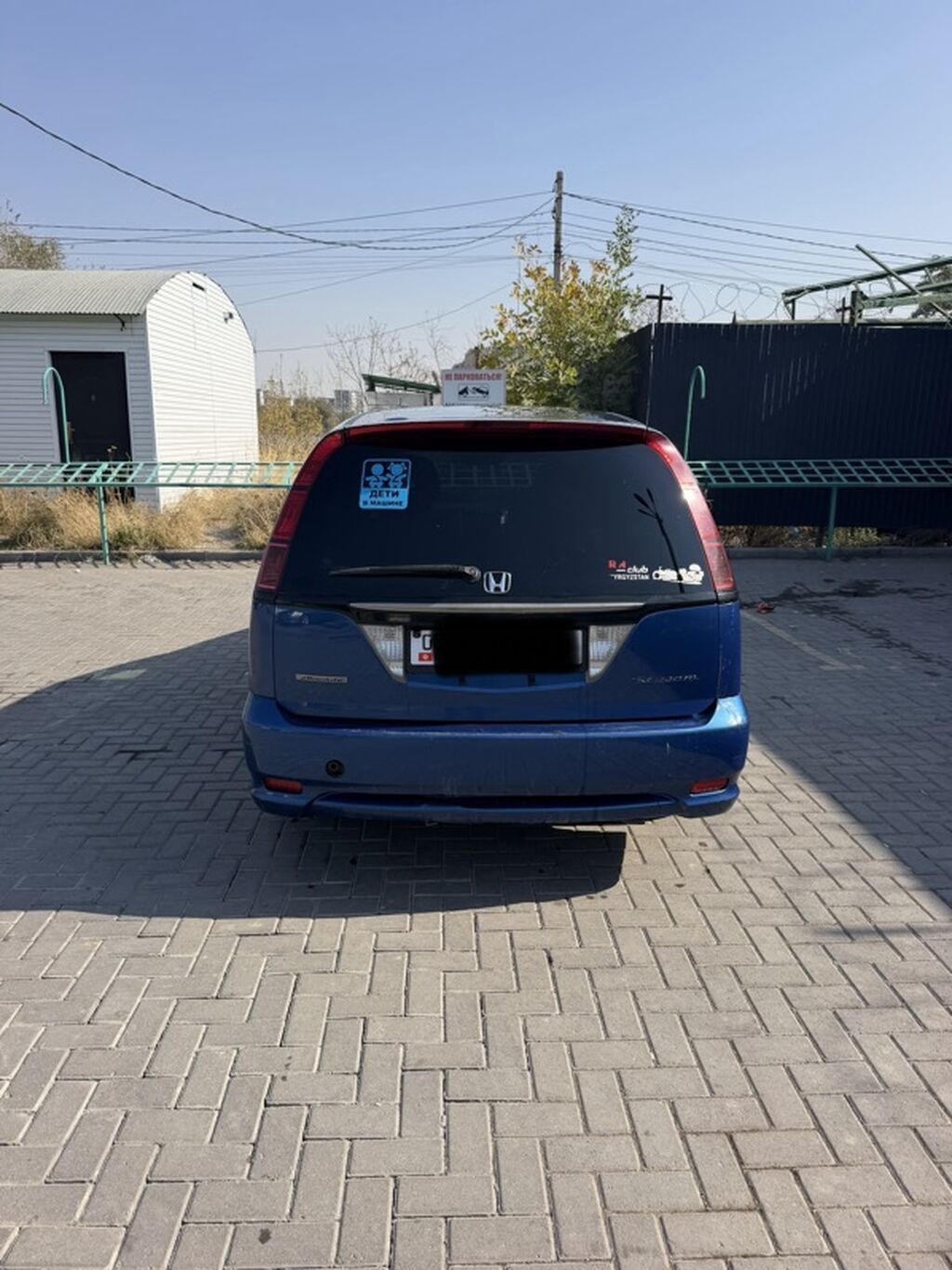 Honda Stream: 2004 г., 2 л, Бензин, Универсал: фото 2