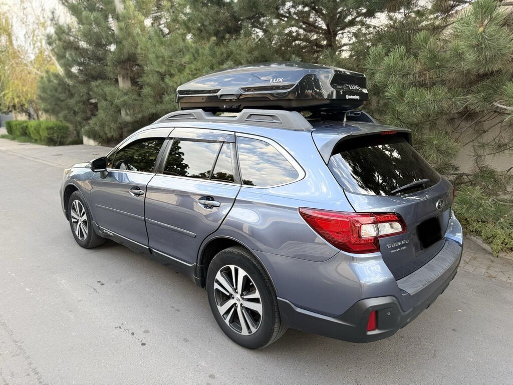 Subaru Outback: 2018 г., Универсал: фото 3