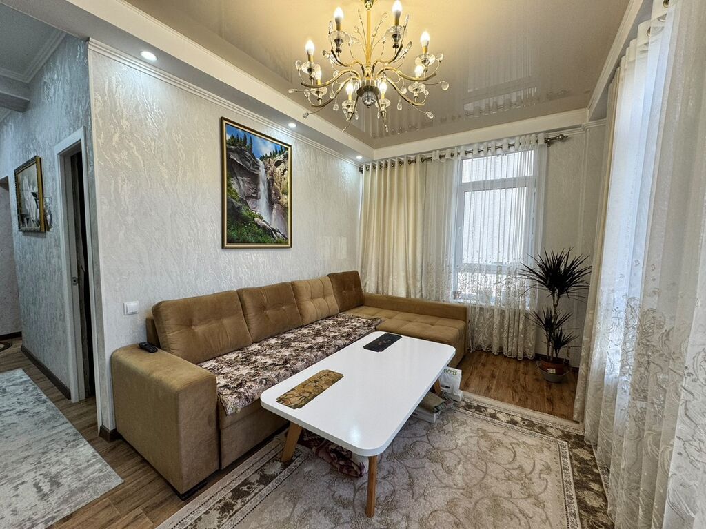 2 комнаты, 42 м², Элитка, 3 этаж, Косметический ремонт: фото 2